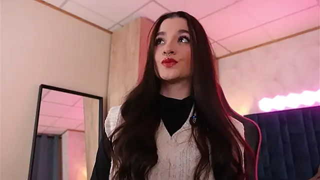 LucyDeLuca online show from March 2, 2026, 8:10 am