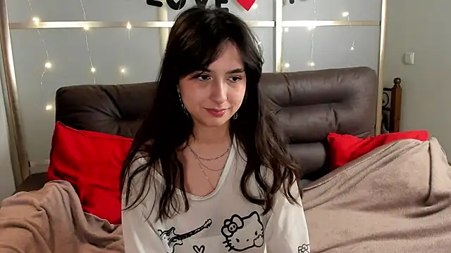 Lisa ok online show from April 4, 2026, 10:55 am