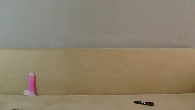 Snapshot of CandySurprise19 chatting on March 3, 2026, 9:16 am CandySurprise19 online show from March 3, 2026, 9:16 am