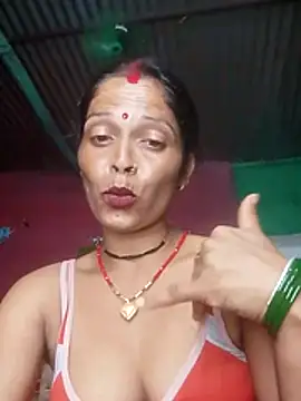 Snapshot of Hot_bh87 chatting on July 28, 2026, 4:16 pm Hot bh87 online show from July 28, 2026, 4:16 pm