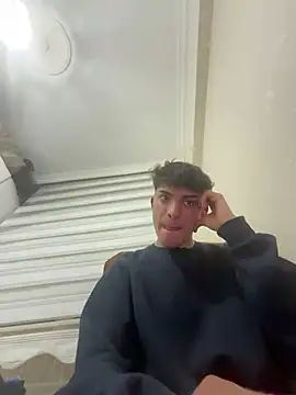 lupe7756 online show from February 16, 2026, 3:27 am