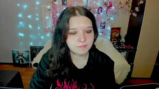 Snapshot of Kate_Acid chatting on May 5, 2026, 11:41 pm Kate Acid online show from May 5, 2026, 11:41 pm