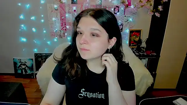 Snapshot of Kate_Acid chatting on May 3, 2026, 11:30 pm Kate Acid online show from May 3, 2026, 11:30 pm