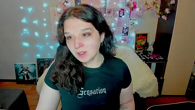 Snapshot of Kate_Acid chatting on May 16, 2026, 11:37 pm Kate Acid online show from May 16, 2026, 11:37 pm