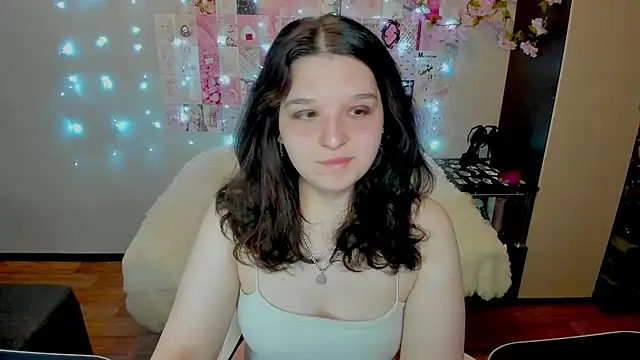 Snapshot of Kate_Acid chatting on April 17, 2026, 12:35 am Kate Acid online show from April 17, 2026, 12:35 am