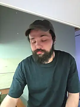 SquishedGod online show from May 9, 2026, 2:26 am
