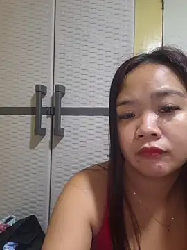 Polished Princess online show from March 10, 2026, 8:02 pm