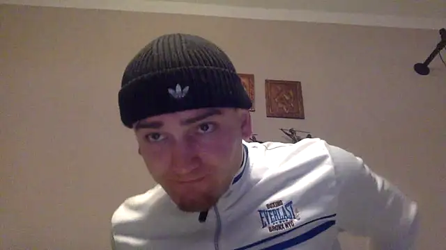 adonis22525 online show from February 20, 2026, 6:32 pm