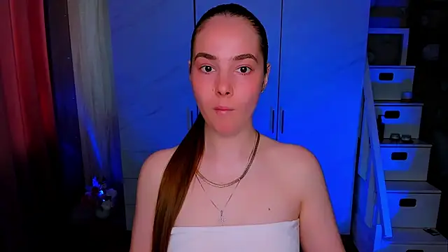 Snapshot of Maddy_Wood_ chatting on May 3, 2026, 10:53 am Maddy Wood online show from May 3, 2026, 10:53 am