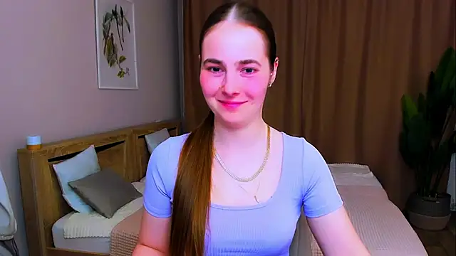 Snapshot of Maddy_Wood_ chatting on April 18, 2026, 7:07 pm Maddy Wood online show from April 18, 2026, 7:07 pm
