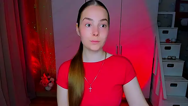 Snapshot of Maddy_Wood_ chatting on May 18, 2026, 9:03 am Maddy Wood online show from May 18, 2026, 9:03 am