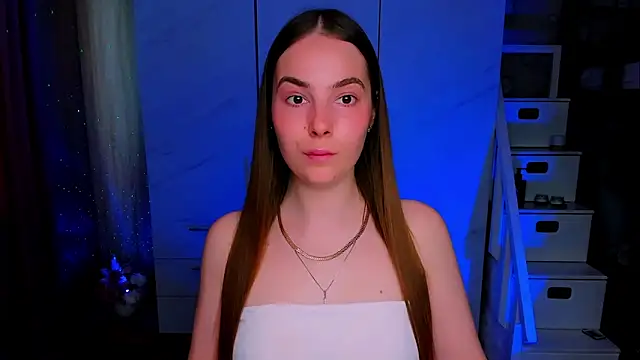 Snapshot of Maddy_Wood_ chatting on May 2, 2026, 11:15 am Maddy Wood online show from May 2, 2026, 11:15 am