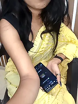 Cutie babes01 online show from February 21, 2026, 7:27 pm