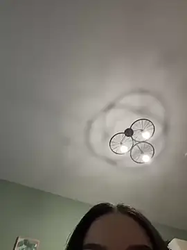 Persian Love online show from February 17, 2026, 2:14 pm