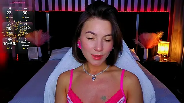 Snapshot of GracefulMichelle chatting on May 4, 2026, 7:17 pm GracefulMichelle online show from May 4, 2026, 7:17 pm