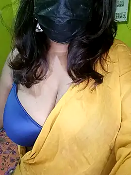 Snapshot of NISHHAA chatting on April 8, 2026, 7:48 pm NISHHAA online show from April 8, 2026, 7:48 pm