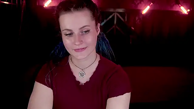 Snapshot of AlisaGracee chatting on May 11, 2026, 4:04 pm AlisaGracee online show from May 11, 2026, 4:04 pm