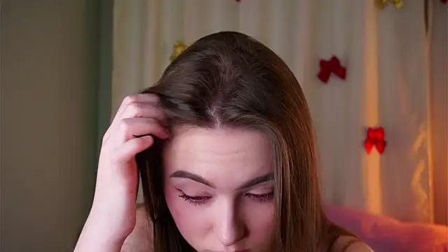 LorileeRuetz online show from February 27, 2026, 12:49 pm