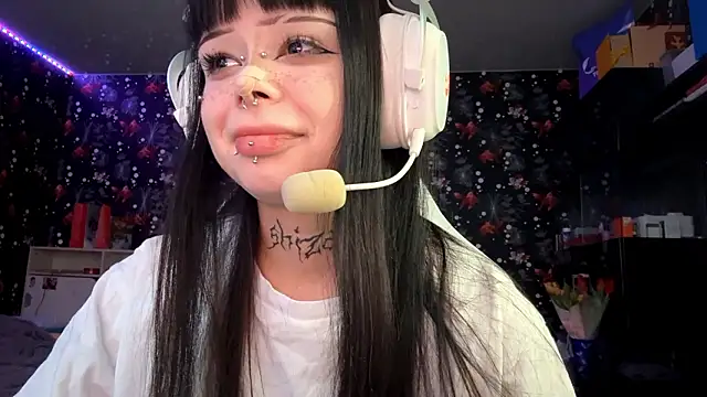 Luna Sohotti online show from March 9, 2026, 3:04 pm