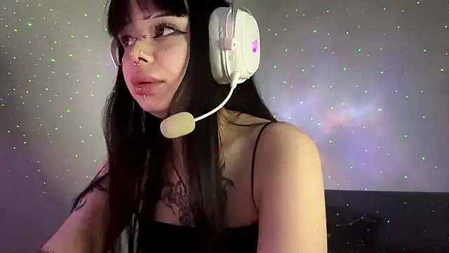 Luna Sohotti online show from March 30, 2026, 3:13 pm