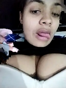 SiaFoxx  online show from April 6, 2026, 3:02 am