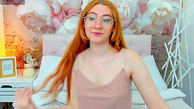 TinaHarp online show from May 10, 2026, 5:11 am