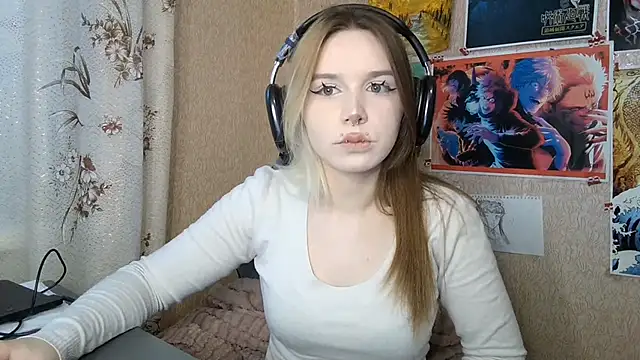 Snapshot of MilaTyan chatting on May 3, 2026, 3:04 pm MilaTyan online show from May 3, 2026, 3:04 pm