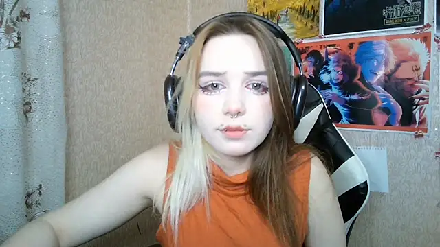 Snapshot of MilaTyan chatting on April 9, 2026, 5:08 pm MilaTyan online show from April 9, 2026, 5:08 pm