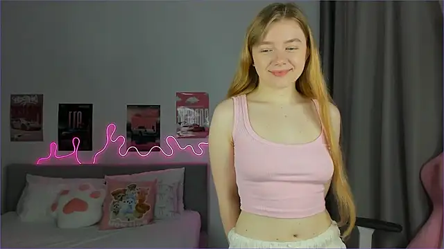 Snapshot of EvaRaee chatting on March 29, 2026, 4:36 am EvaRaee online show from March 29, 2026, 4:36 am