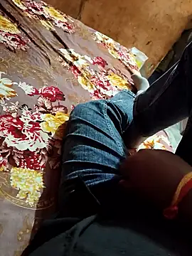 pussylicker9927 online show from April 22, 2026, 6:53 am