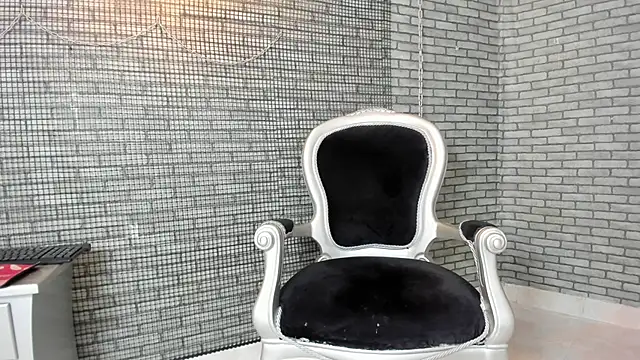 Snapshot of hillary_bigbutt chatting on March 16, 2026, 3:36 am hillary bigbutt online show from March 16, 2026, 3:36 am