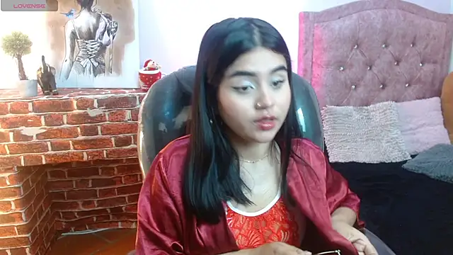 Snapshot of mila_quin chatting on April 4, 2026, 7:53 pm mila quin online show from April 4, 2026, 7:53 pm