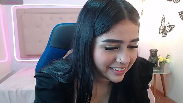 Snapshot of mila_quin chatting on April 28, 2026, 7:51 pm mila quin online show from April 28, 2026, 7:51 pm