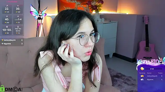 Snapshot of leylamirage chatting on April 2, 2026, 1:29 pm leylamirage online show from April 2, 2026, 1:29 pm