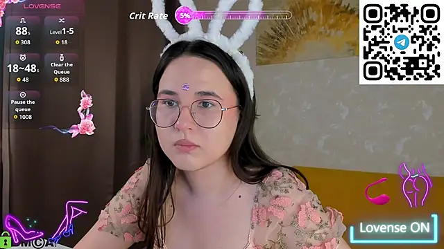 Snapshot of leylamirage chatting on May 16, 2026, 8:19 pm leylamirage online show from May 16, 2026, 8:19 pm