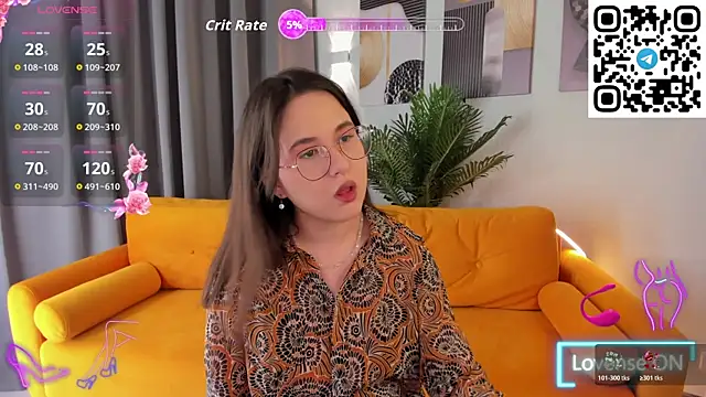 Snapshot of leylamirage chatting on May 8, 2026, 12:20 pm leylamirage online show from May 8, 2026, 12:20 pm