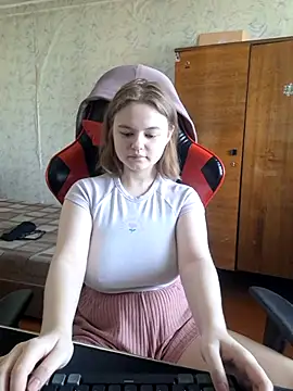 Snapshot of chupep_suchka chatting on March 2, 2026, 6:36 am chupep suchka online show from March 2, 2026, 6:36 am