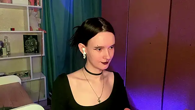 Snapshot of MabelDefina chatting on March 14, 2026, 1:06 pm MabelDefina online show from March 14, 2026, 1:06 pm