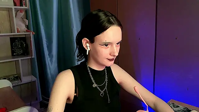 Snapshot of MabelDefina chatting on March 22, 2026, 11:12 am MabelDefina online show from March 22, 2026, 11:12 am