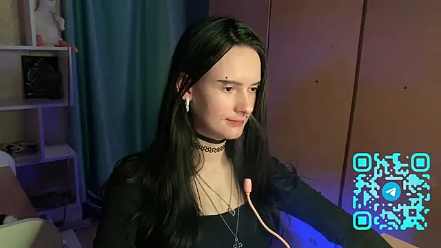 Snapshot of MabelDefina chatting on April 1, 2026, 1:41 pm MabelDefina online show from April 1, 2026, 1:41 pm