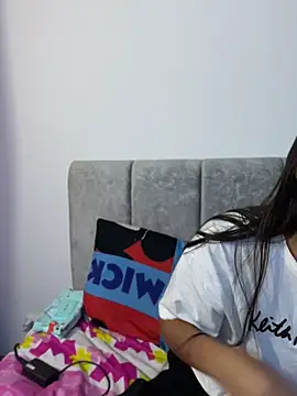 Snapshot of I_Samanthaa chatting on April 28, 2026, 3:11 am I Samanthaa online show from April 28, 2026, 3:11 am