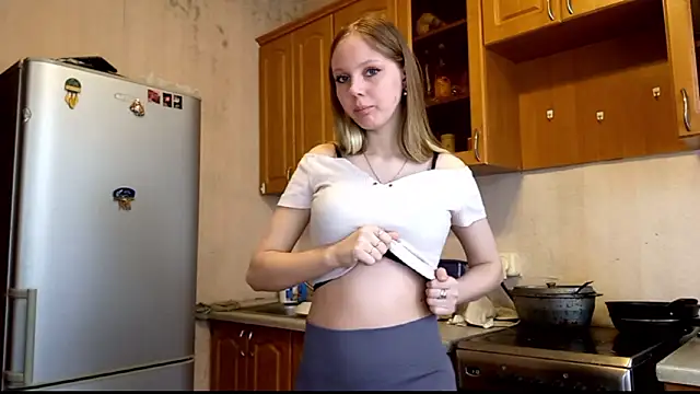 Snapshot of VictoriaDeese chatting on February 23, 2026, 4:25 am VictoriaDeese online show from February 23, 2026, 4:25 am