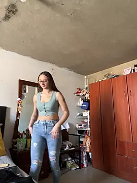 Aria  Rousse03 online show from April 22, 2026, 2:02 pm