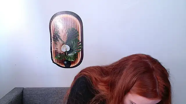 Snapshot of miay_here_ chatting on June 13, 2026, 8:34 am miay here online show from June 13, 2026, 8:34 am
