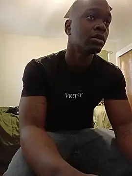 Snapshot of Gym4u2 chatting on March 4, 2026, 8:49 pm Gym4u2 online show from March 4, 2026, 8:49 pm