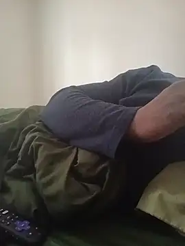 Snapshot of Gym4u2 chatting on February 18, 2026, 7:10 pm Gym4u2 online show from February 18, 2026, 7:10 pm