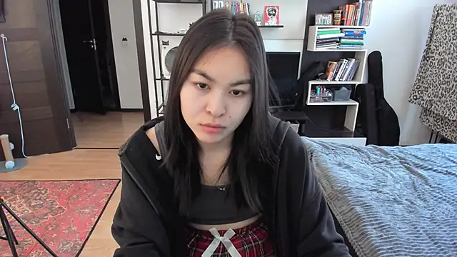 moon bloom online show from February 25, 2026, 11:32 am