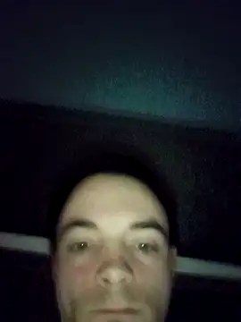 thom7246 online show from March 5, 2026, 2:52 am