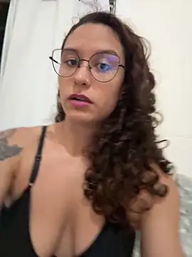 casalbris4ela online show from March 6, 2026, 12:49 am