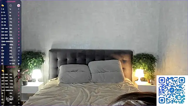 Snapshot of _smile_in_glow_ chatting on March 18, 2026, 6:09 pm smile in glow online show from March 18, 2026, 6:09 pm